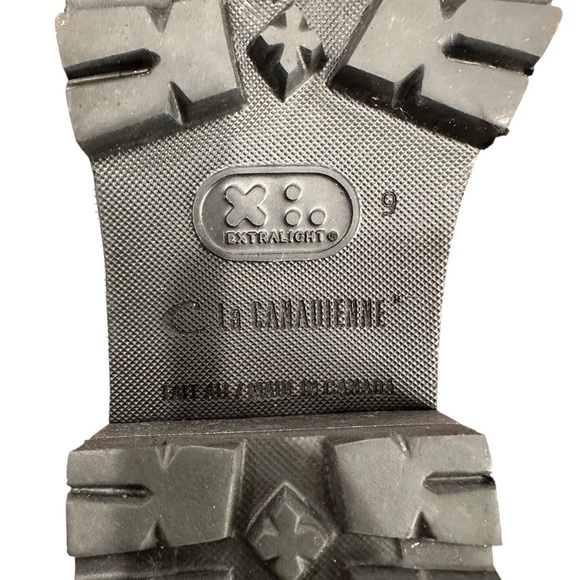 La Canadienne Kian Waterproof Buckle Bootie in Black Suede Women's 9 - Picture 9 of 10